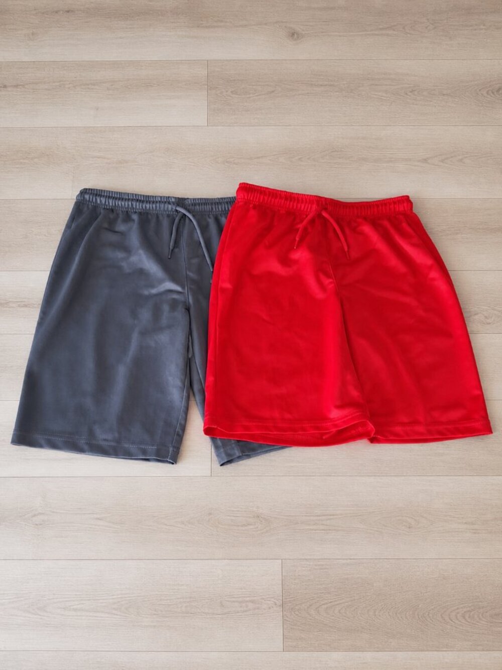 Place Sport Boys Athletic Drawstring Shorts in Gray and Red size XL